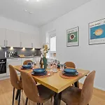 Design-apartments In Lage - Familienfreundlich - Kueche - Parkplaetze - Fahrradstellplaetze - Streaming