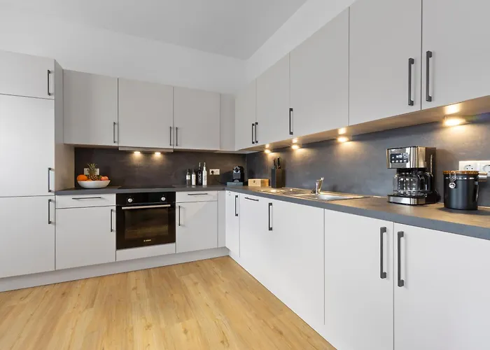 Appartement Design-apartments In Lage - Familienfreundlich - Kueche - Parkplaetze - Fahrradstellplaetze - Streaming *